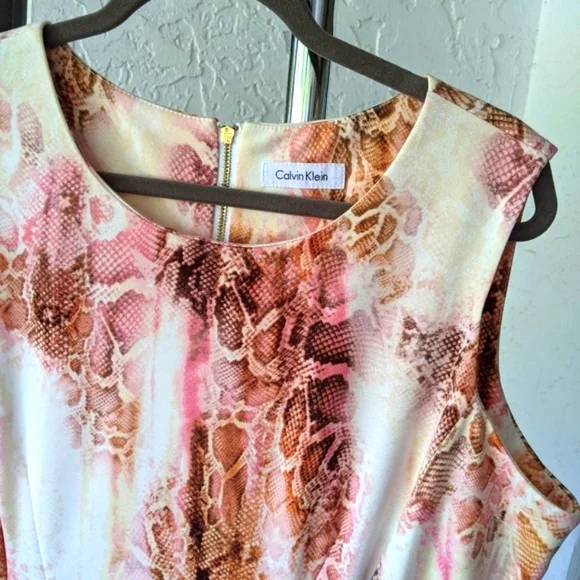 NWOT CALVIN KLEIN ANIMAL PRINT DRESS - Picture 2 of 5